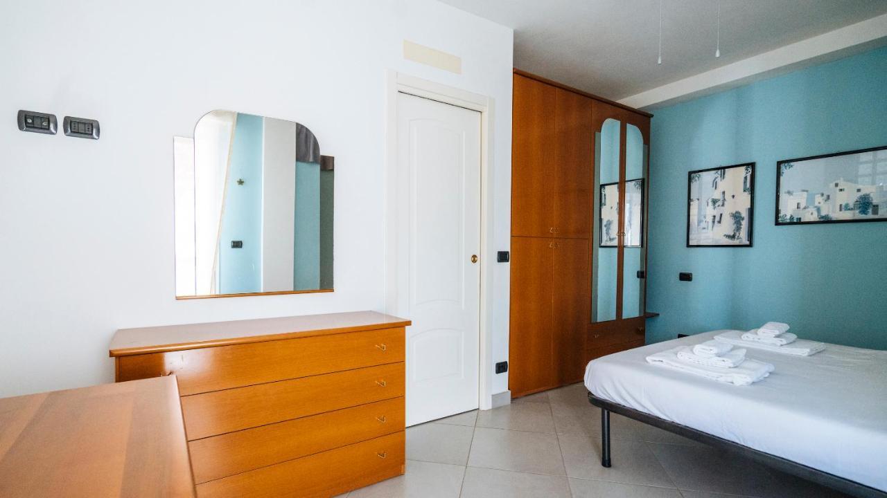 Italianway - Delle Ginestre 28 Apartman Marina dʼMarina dʼAndora Kültér fotó