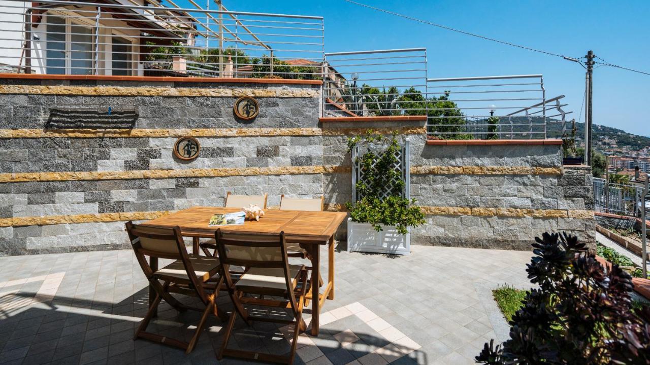 Italianway - Delle Ginestre 28 Apartman Marina dʼMarina dʼAndora Kültér fotó