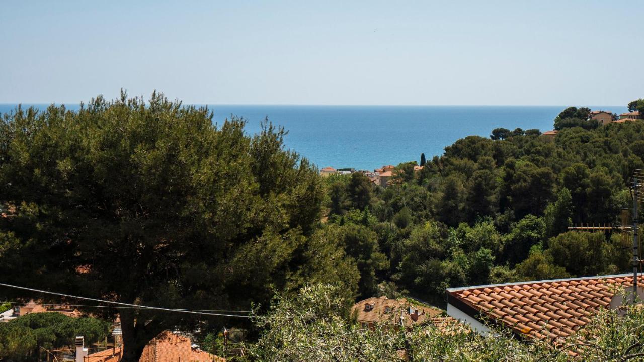 Italianway - Delle Ginestre 28 Apartman Marina dʼMarina dʼAndora Kültér fotó